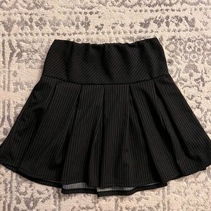 Black and White Pinstriped Pleated Mini Skirt